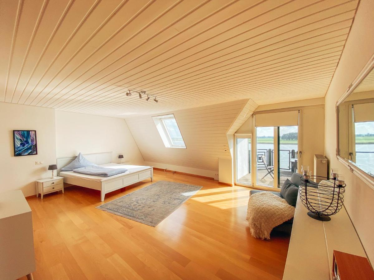 Rheinloft 3 - Grosse Giebelwohnung Mit Dachterrassen An Der Rheinpromenade Emmerich Εξωτερικό φωτογραφία